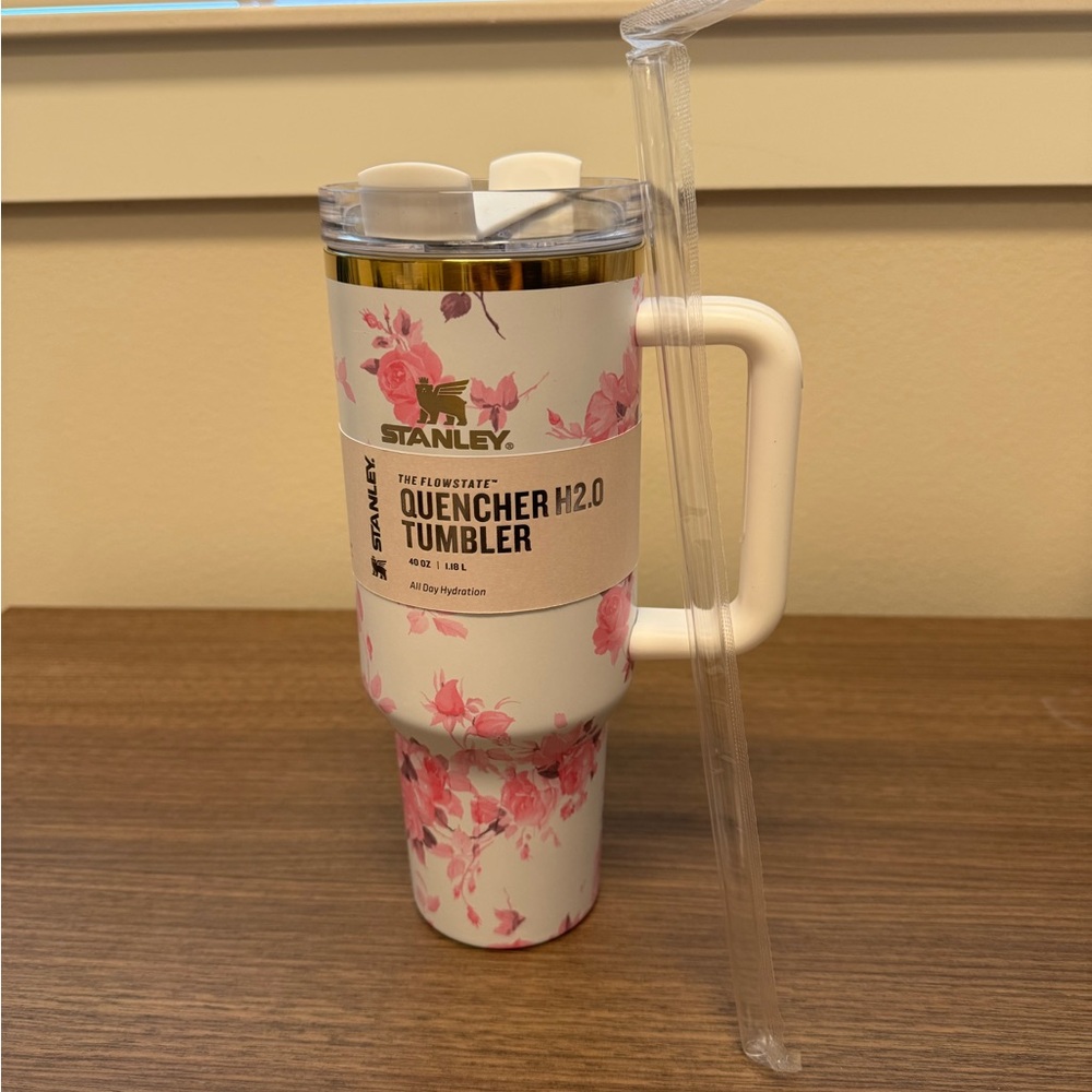 Stanley Pink Floral Quencher H2.0 Tumbler